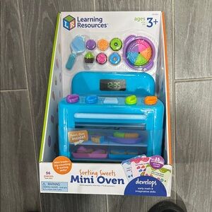 BRAND NEW learning resources Sorting Sweets Mini Oven - Blue